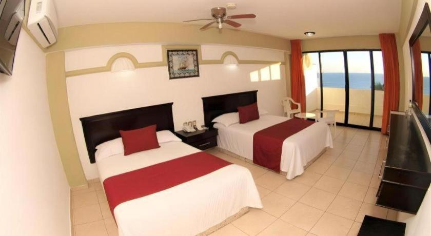 Hotel Playa Bonita